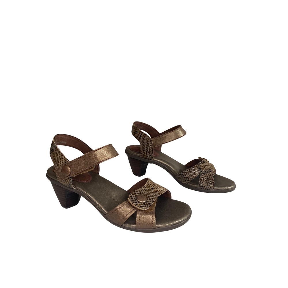 Aravon NEW Women 7.5 B Bronze Metallic Snakeskin Leather Comfort Heel Sandals